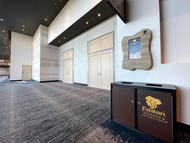 Digital Signage Helps Bridge Communication Gaps at Kalahari Resorts