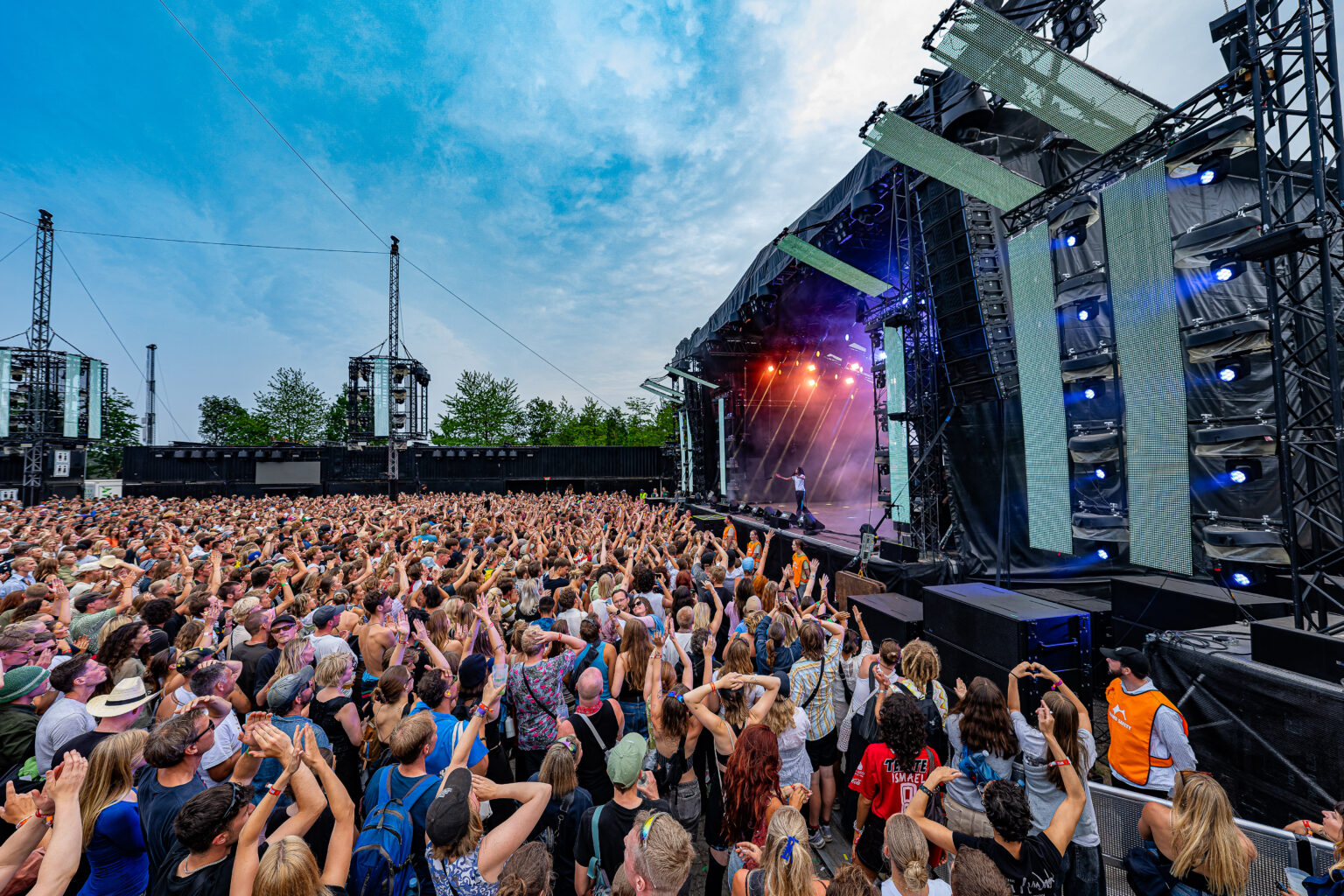 Meyer Sound PANTHER Drives the Main Stages at 2023 Roskilde Festival ...