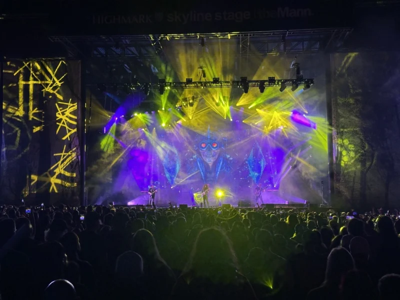 Coheed and Cohesion and Cambria: The Prog-Rock Legends Pack a Punch on North American Summer Tour