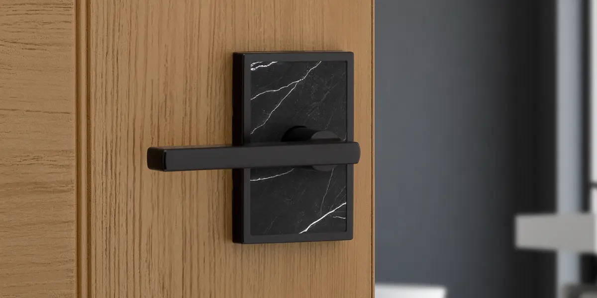 LisM ブラック フラットデザイン Kwikset Launches Canvas Trim Collection for Halifax Levers – rAVe
